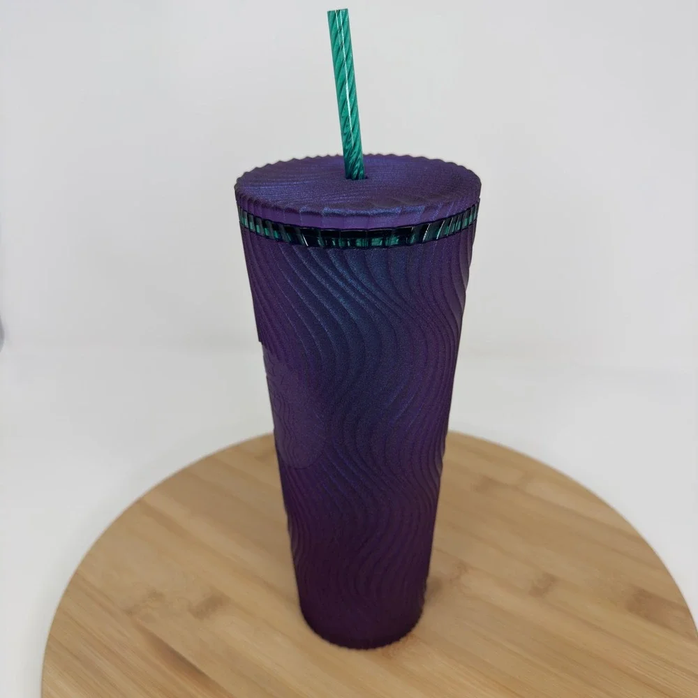 Starbucks 24 oz Purple Iridescent Wavy Texture Venti Cold Cup Tumbler NEW EUC